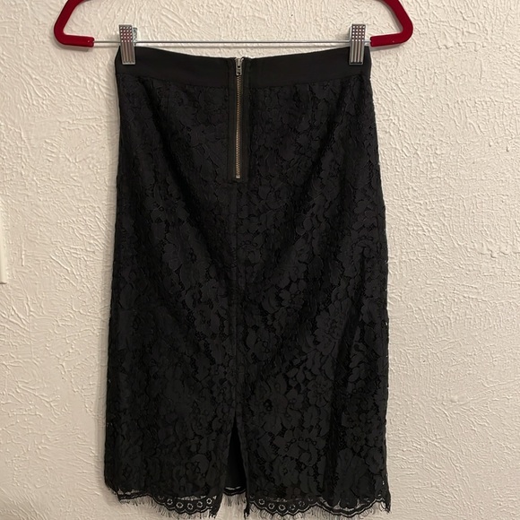 NWT Joie Ortally Lace Embellished Skirt Size 0 - Picture 4 of 5